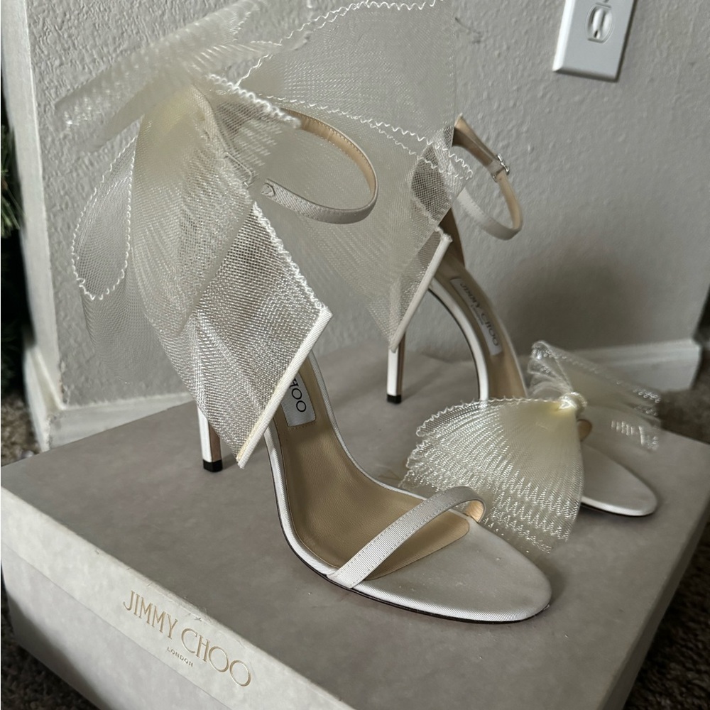 Jimmy Choo Aveline 100